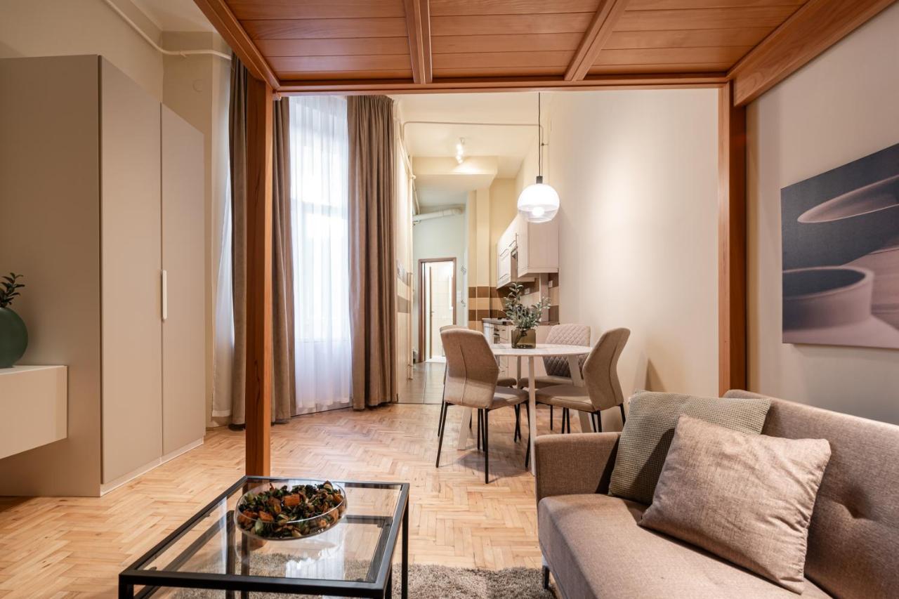 K7 - Boutique Apartments, Best Location. By Bqa Budapest Luaran gambar