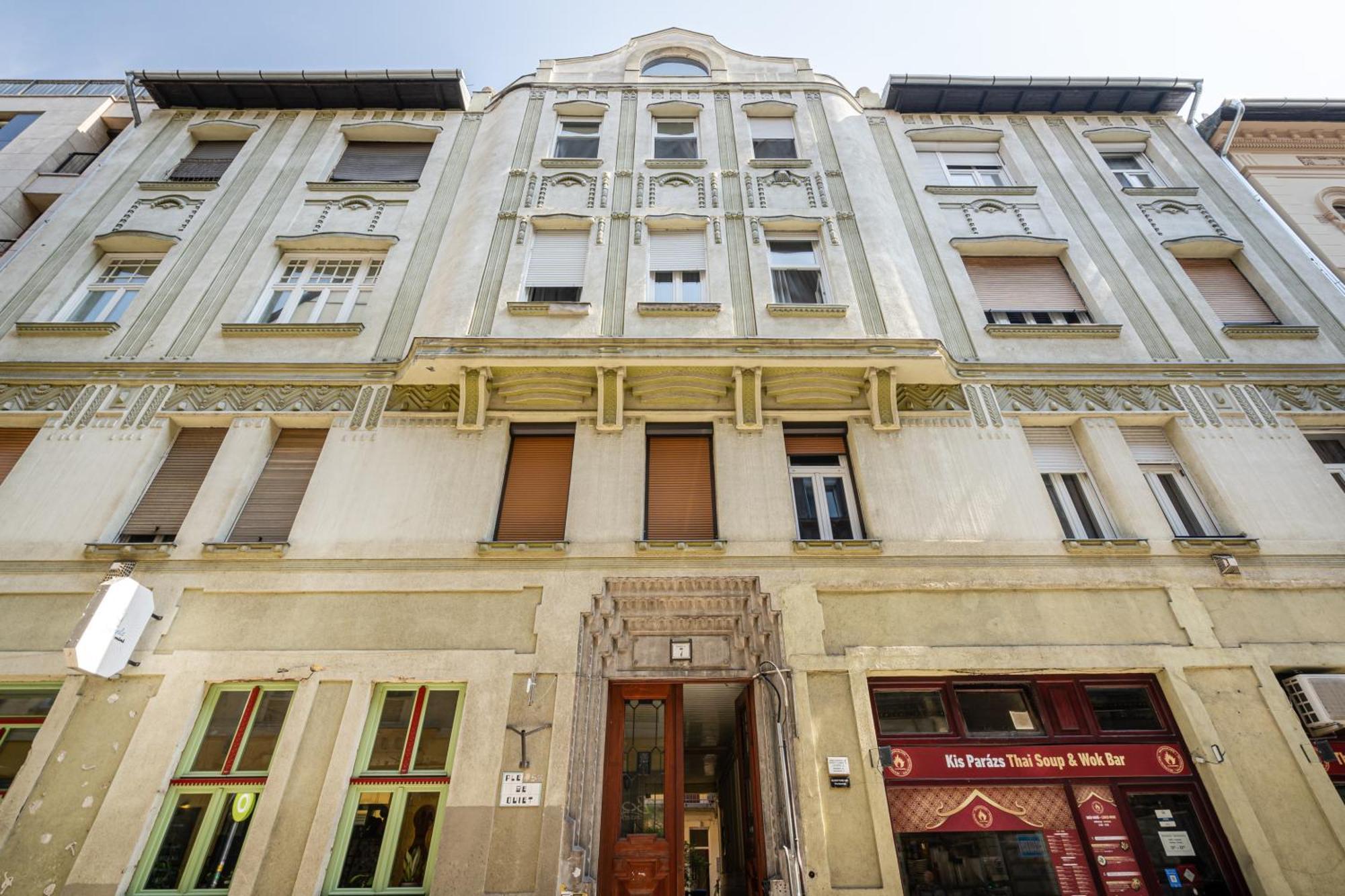 K7 - Boutique Apartments, Best Location. By Bqa Budapest Luaran gambar